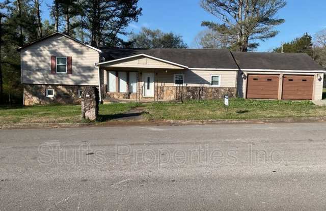 402 Smith Street - 402 South Smith Street, Florence, AL 35630