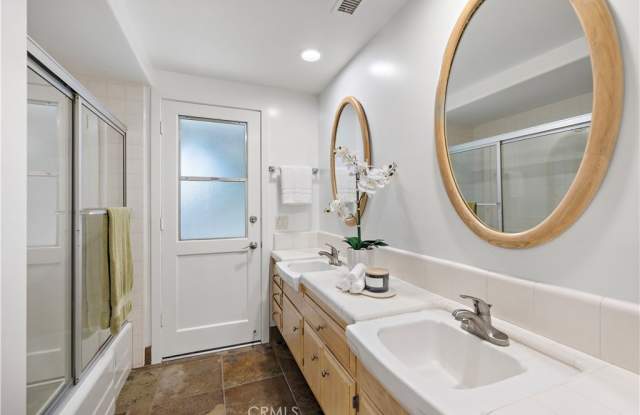 Photo of 1415 Sunset Ave