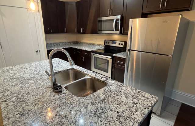 Photo of 4261-67LC Manchester Ave