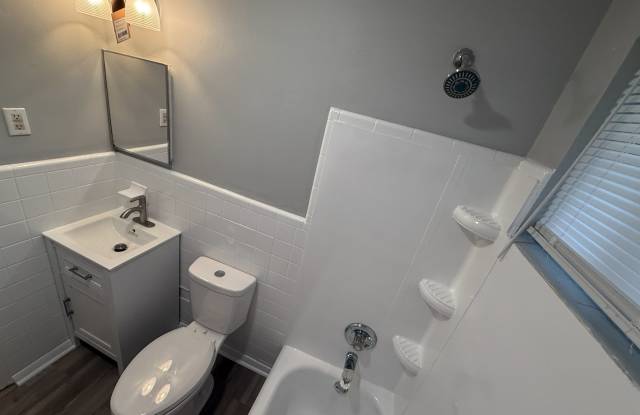 1731 16th Avenue North - C