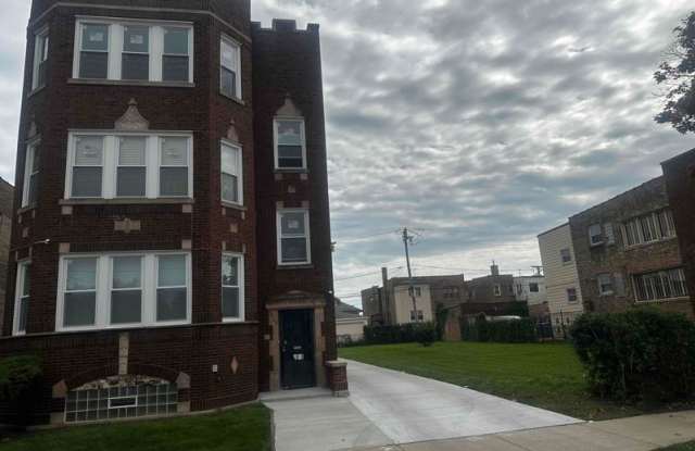 7829 S Chappel Ave 3 - 7829 South Chappel Avenue, Chicago, IL 60649