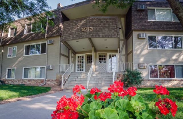 2700-2727 Rhode Island Ave S. (Rhode Island Chateau)