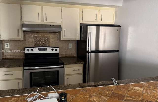 18266 Mediterranean Blvd