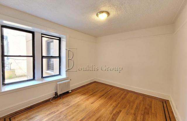 28-08 35TH STREET