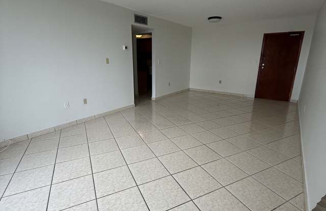 5033 Northwest 7th Street