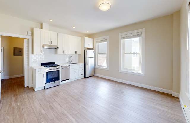 Photo of 2363 Van Ness
