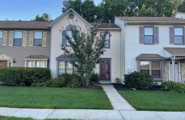 18 TYNEMOUTH COURT Mercer County NJ apartments for rent