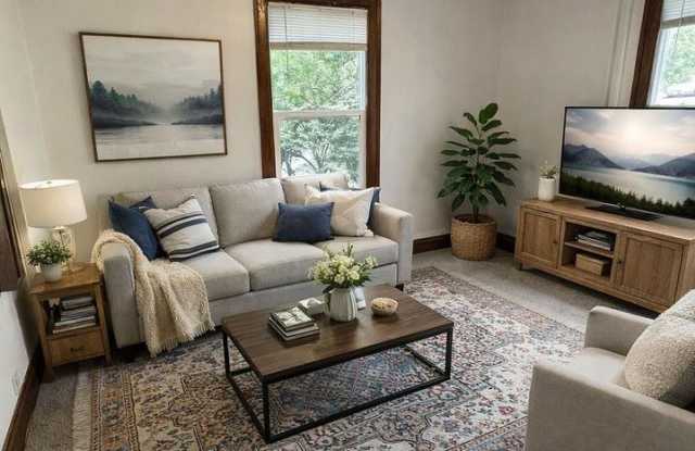 AVAILABLE NOW! - 4 Bed1 Bath Renovated Home!