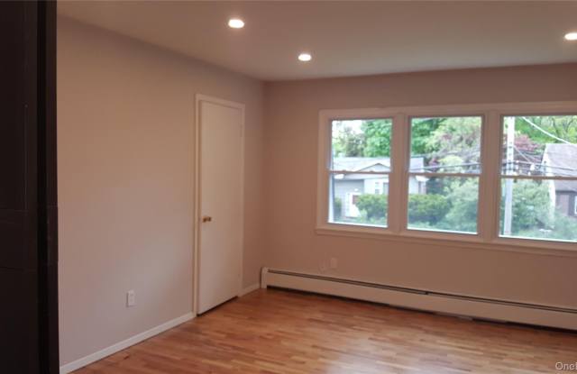 82 Church Street unit: A