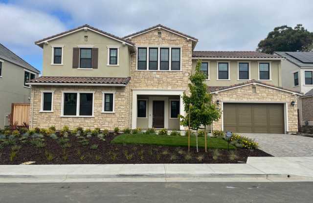 1036 Vista Oaks Ct