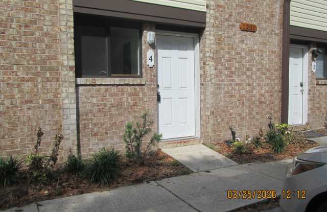 1200 Bretta Street - 1#4