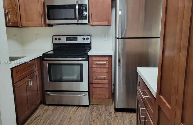 11084 Royal Palm Blvd