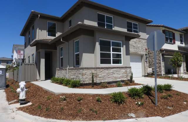 Photo of Brand New Smart Home in Granite Bay Beauty With Solar!!
