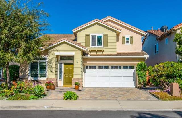 14 Rowan Drive