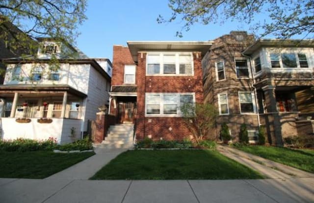 4525 N Campbell Ave, Unit 2, Chicago, IL 60625 - 4525 North Campbell Avenue, Chicago, IL 60625