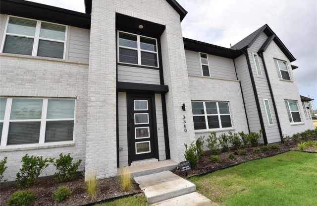 Photo of 4525 Lamplights Drive