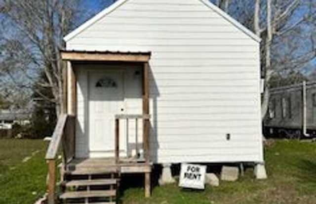 1 BED 1 BATH IN ABBEVILLE
