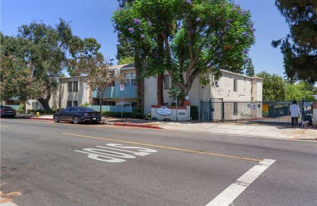 Photo of 5700 Etiwanda Avenue