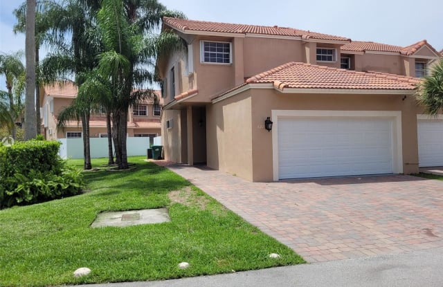 8221 NW 191st Ln - 8221 NW 191st Ln, Miami-Dade County, FL 33015