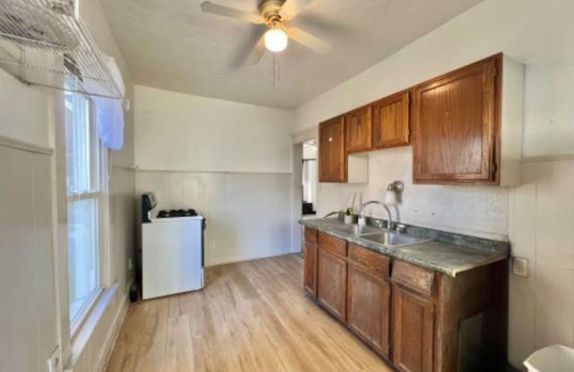 9512 Laird ave Down unit - 9512 Laird Avenue, Cleveland, OH 44102