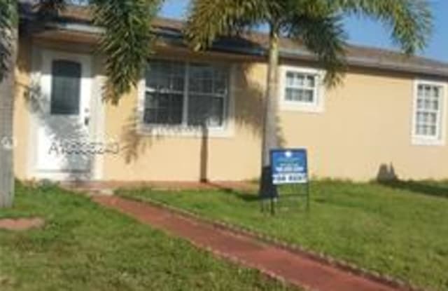19502 SW 118th Pl - 19502 Southwest 118th Place, South Miami Heights, FL 33177