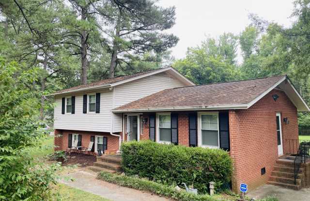 Photo of 5301 Yardley Terrace - 1