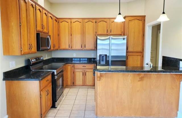 504 E Wisteria Avenue