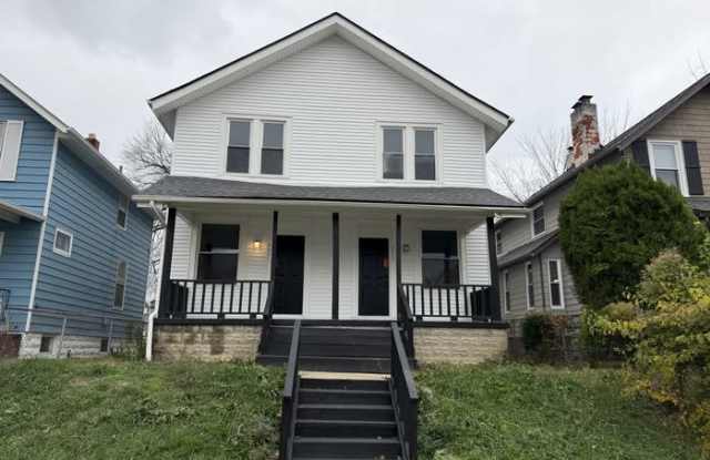 Photo of 977 Miller Avenue