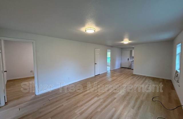 506 West Parnell Street