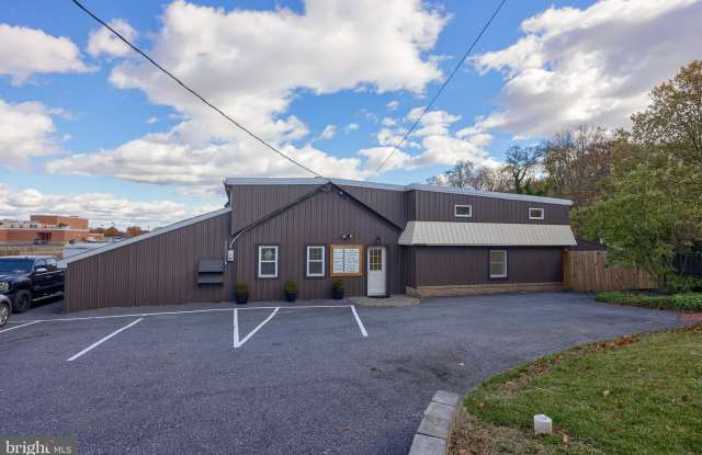 837 CENTERVILLE Road