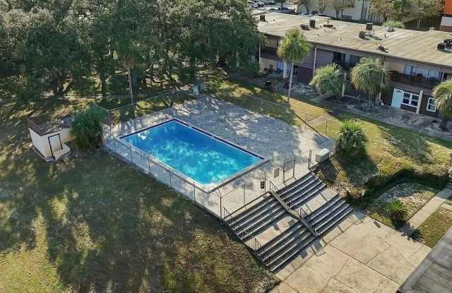 408 Marshall Court unit: 5