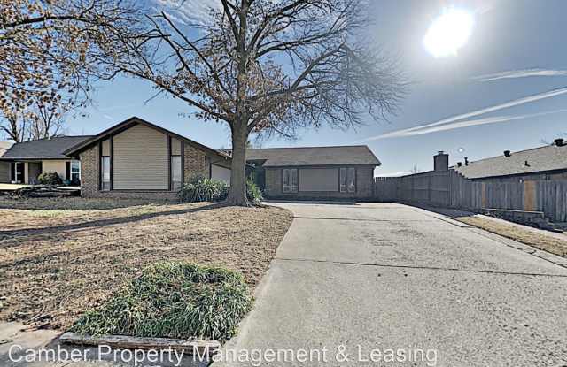 320 W. Grand Teton Court