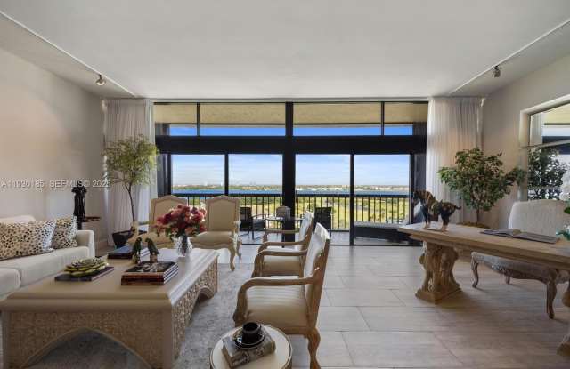 2450 Presidential Way