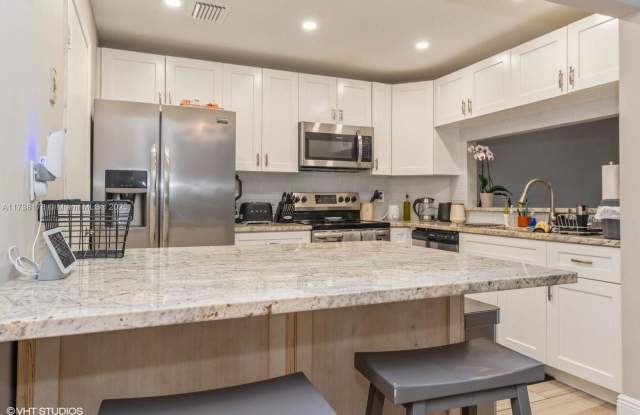 1950 Discovery Circle East