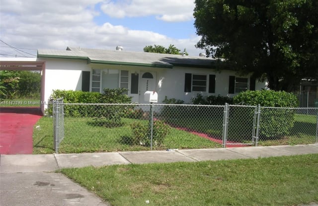 10325 SW 149th Ter - 10325 Southwest 149th Terrace, Richmond Heights, FL 33176