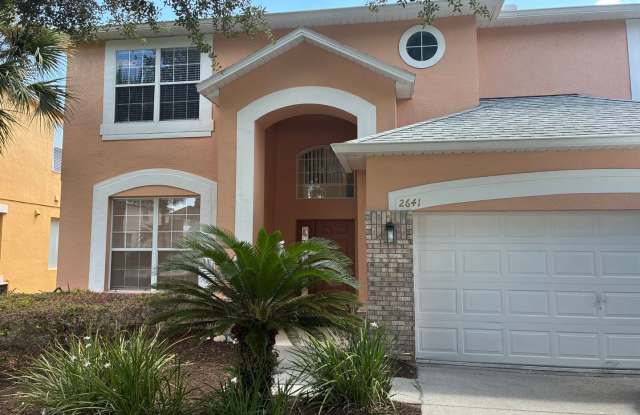 Beautiful Pool Home in Emerald Island – Premium Amenities Included!