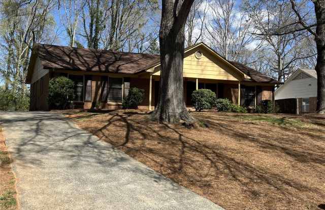 906 McLaughlin Drive