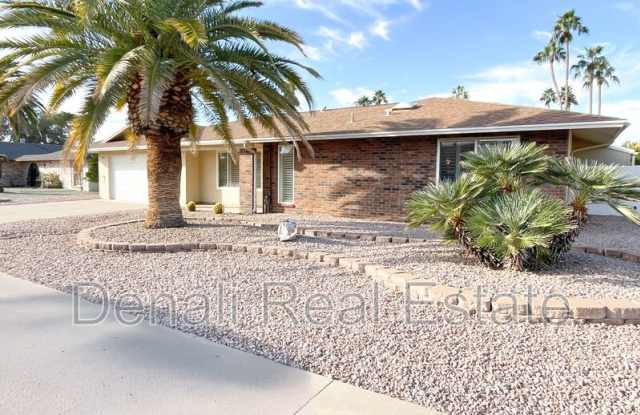 10113 W. Sombrero Circle