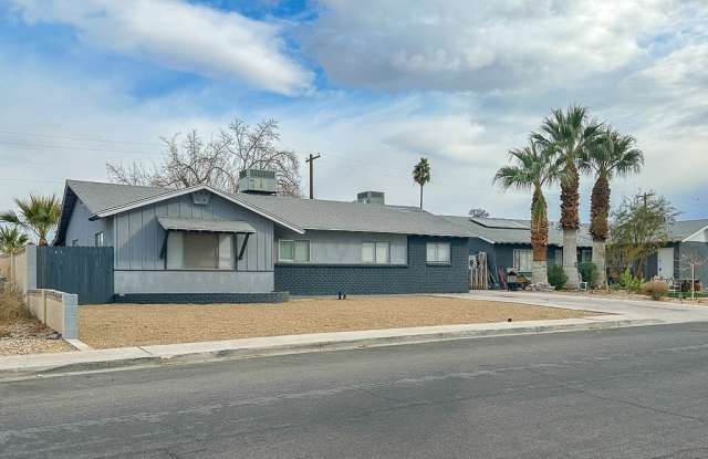 3210 Bluebird Street