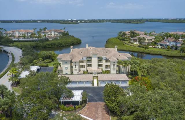 5250 E Harbor Village Drive