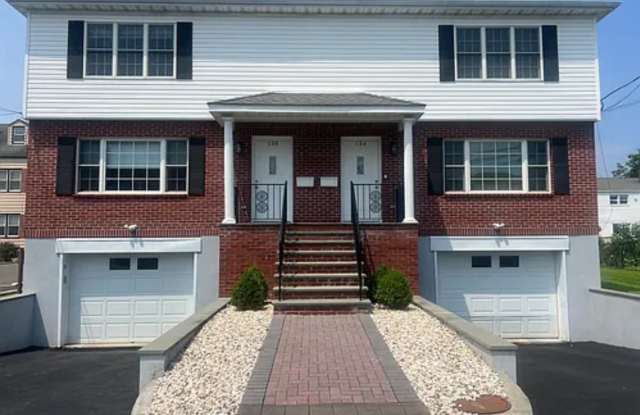 136 Bradford St