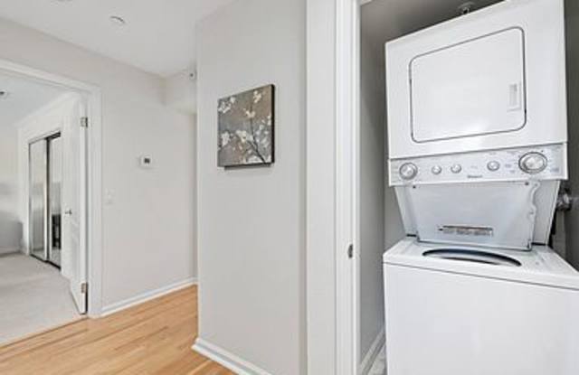20 Willow Road apt 1