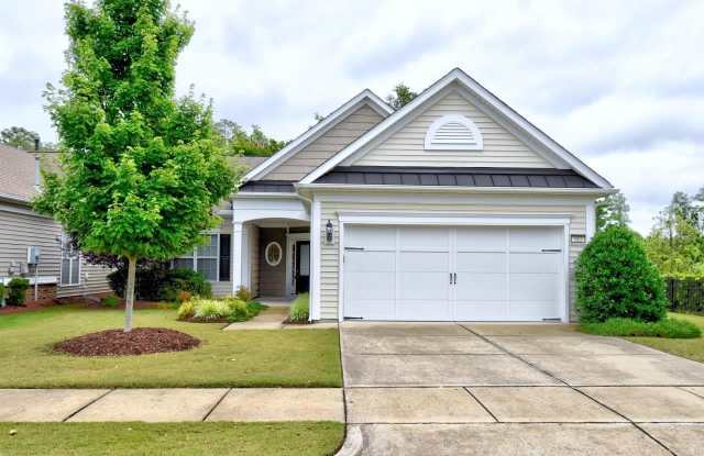 913 Gillinder Place
