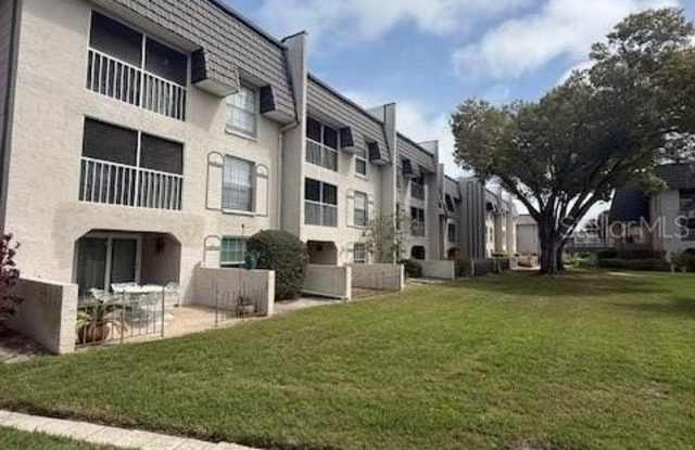 8799 BARDMOOR BOULEVARD