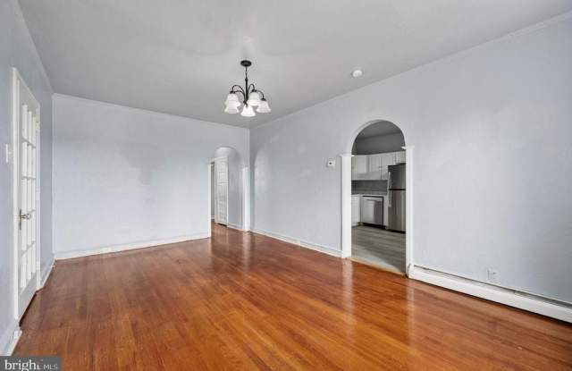 5200 W MONTGOMERY AVENUE