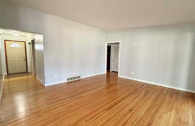 6845 Plainfield Street