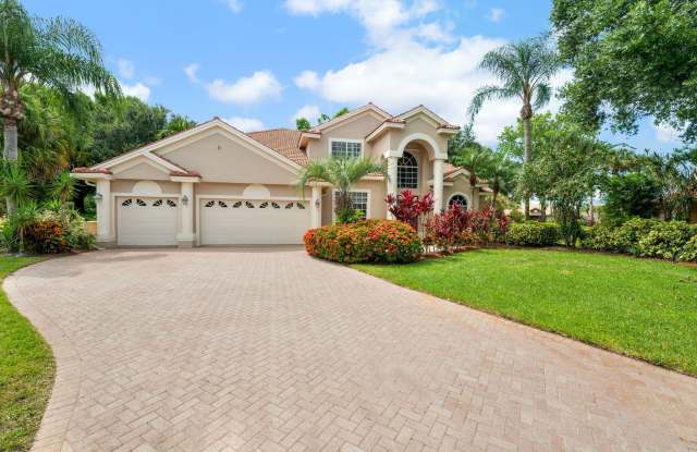 Photo of 1412 SW Bent Pine Cove