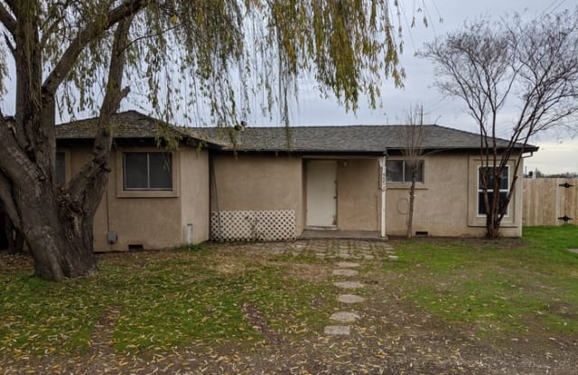 2043 South Lower Sacramento Road - 2043 S Lower Sacramento Rd, Lodi, CA 95242