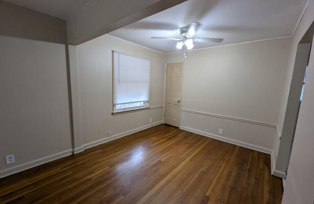 Sweet on Ashford: Sunny Spaces  Classic Charm!