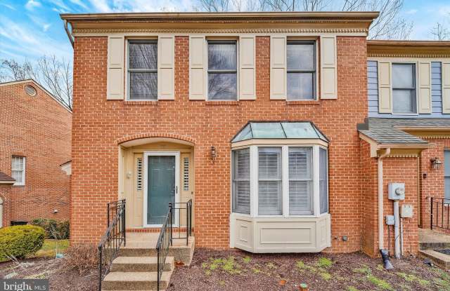 105 HUCKLEBERRY Drive